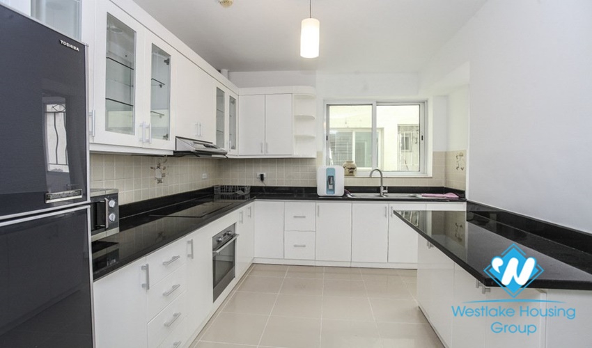 Beautiful and modern penthouse for rent in Ciputra, Tay Ho, Ha Noi